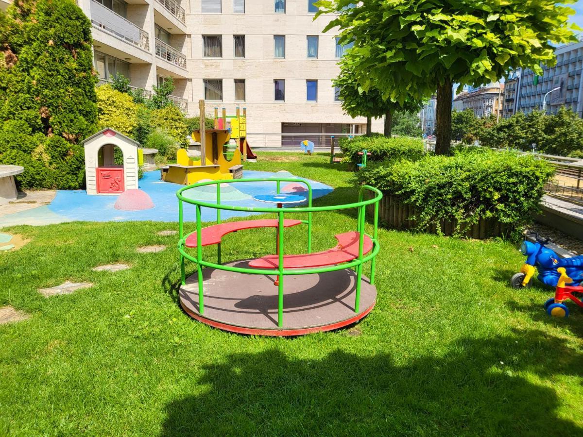 - Duna Part Apartman